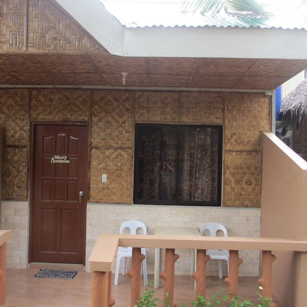 Alona Grove Tourist Inn Tawala  Exterior foto